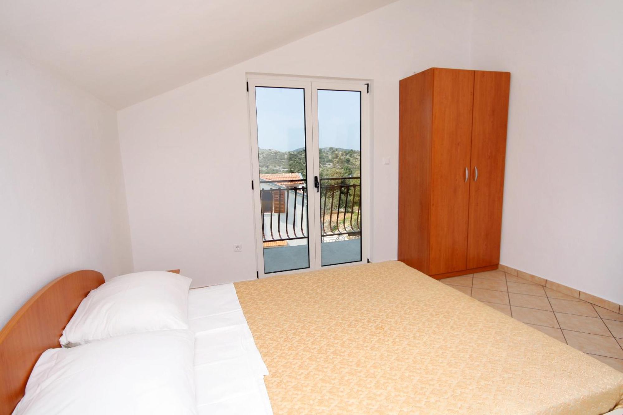 Apartments By The Sea Grebastica, Sibenik - 4881 Baselovici Room photo